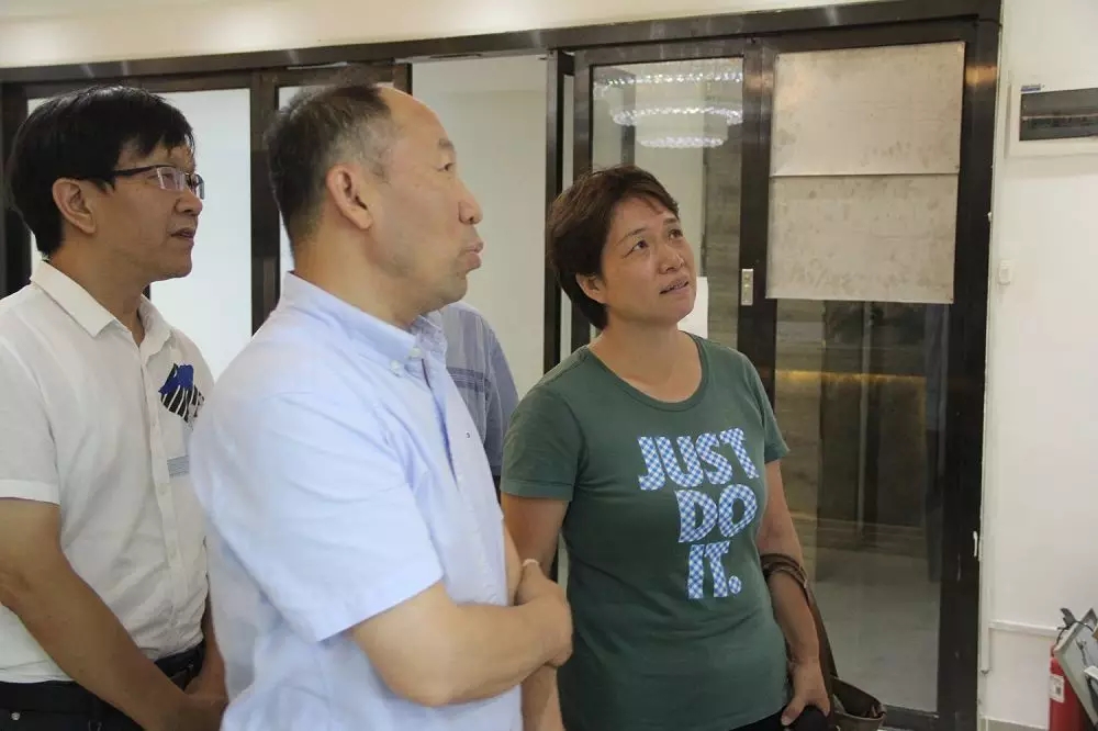 �ݵ�؝ҹ����ϯ��������I���ڵ��I(l��ng)��(d��o)һ�Ё��ҹ�˾ҕ��ָ��(d��o)����